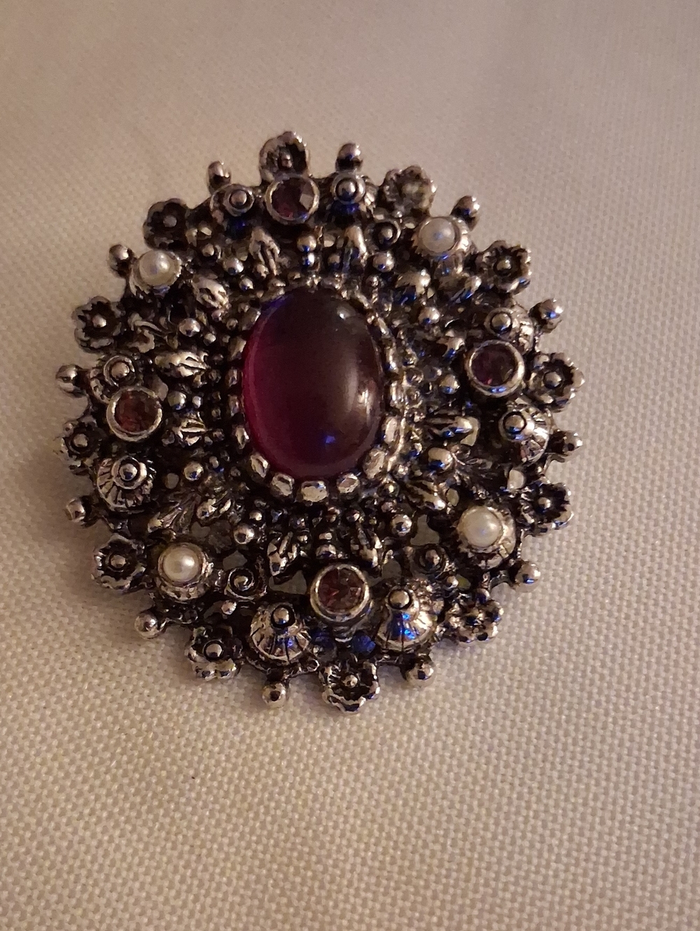 Sarah Coventry Silver-Tone Filigree Brooch with Purple Cabochon and Pearls